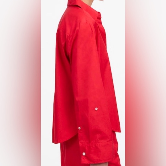 Madewell| Poplin Easy Y-Neck Button-Up Shirt - Picture 2 of 5